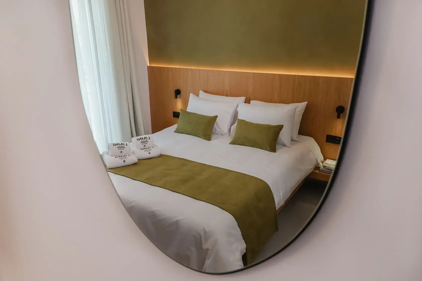 STANDARD DOUBLE ROOM WITH BALCONY